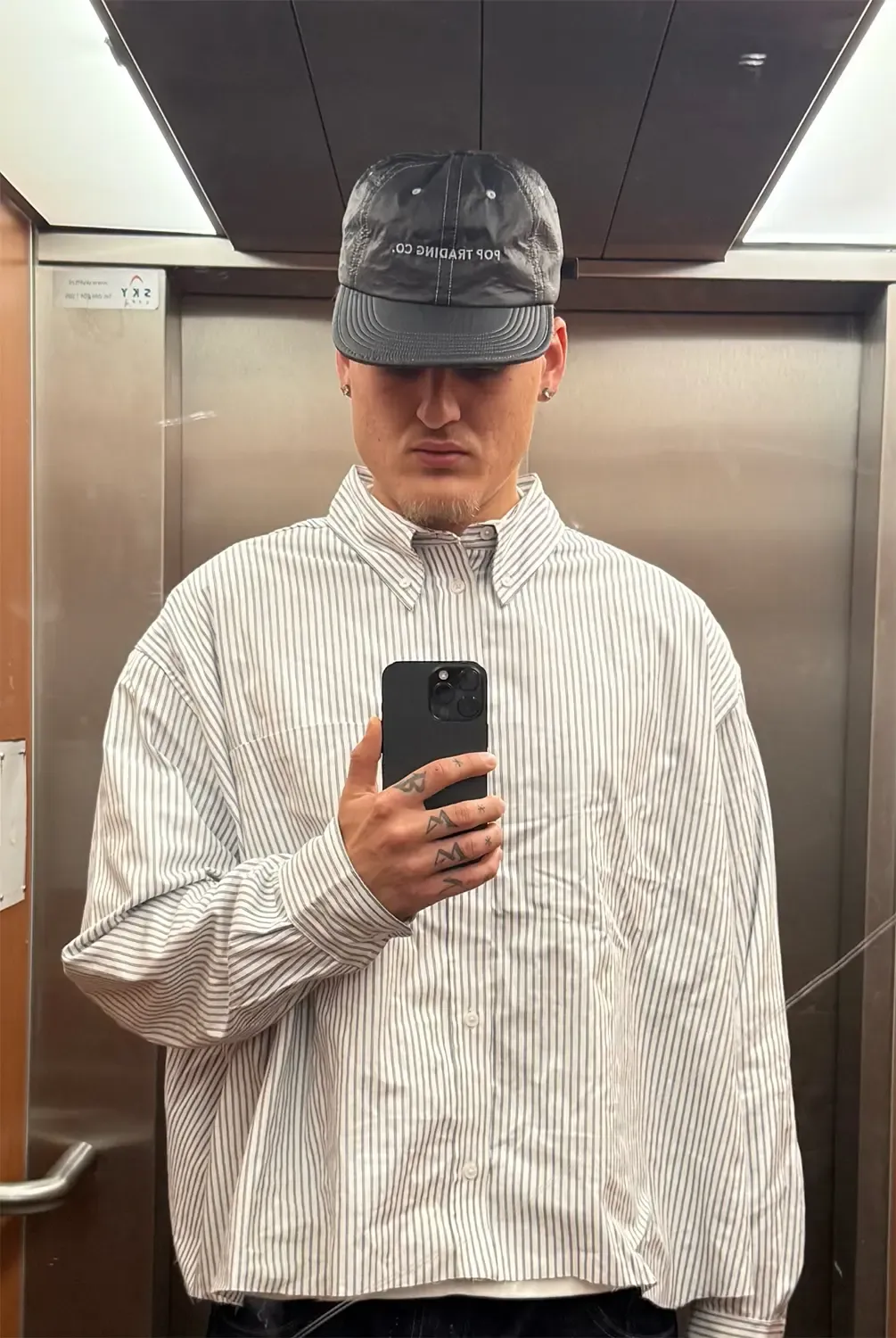 Jordy Fashion Designer Beevcollective